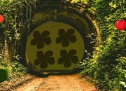 救蛇逃离森林隧道